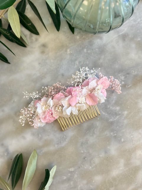 Peigne à Cheveux "Julia" - Accessoire en Fleurs d'Hortensia Rose de Dry & Myrtille - peigne - accessoire blanc gypsophile hortensia peigne rose