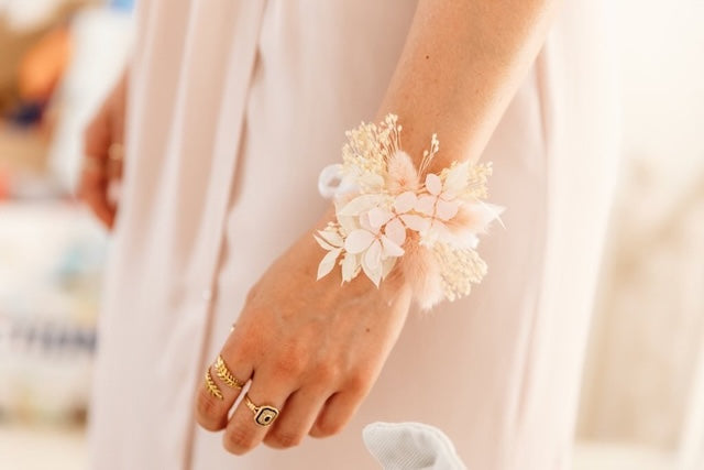 bracelet en fleurs séchées