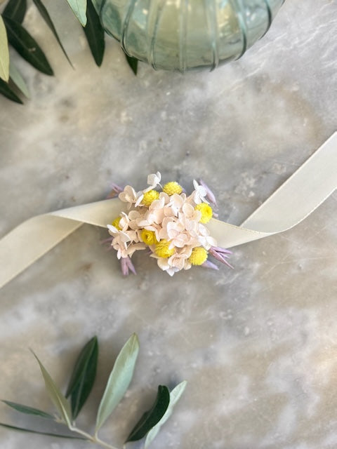 Bracelet en fleurs séchées chloe